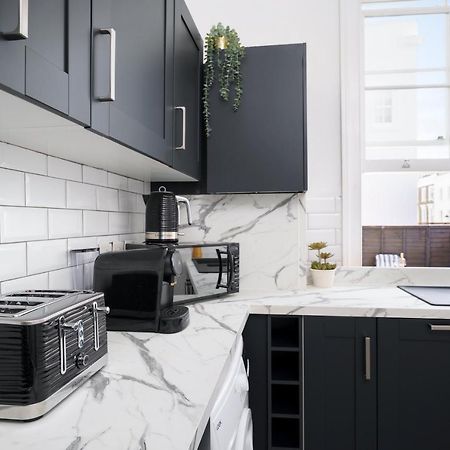 Kensington Nest Serviced Town House ลอนดอน ภายนอก รูปภาพ