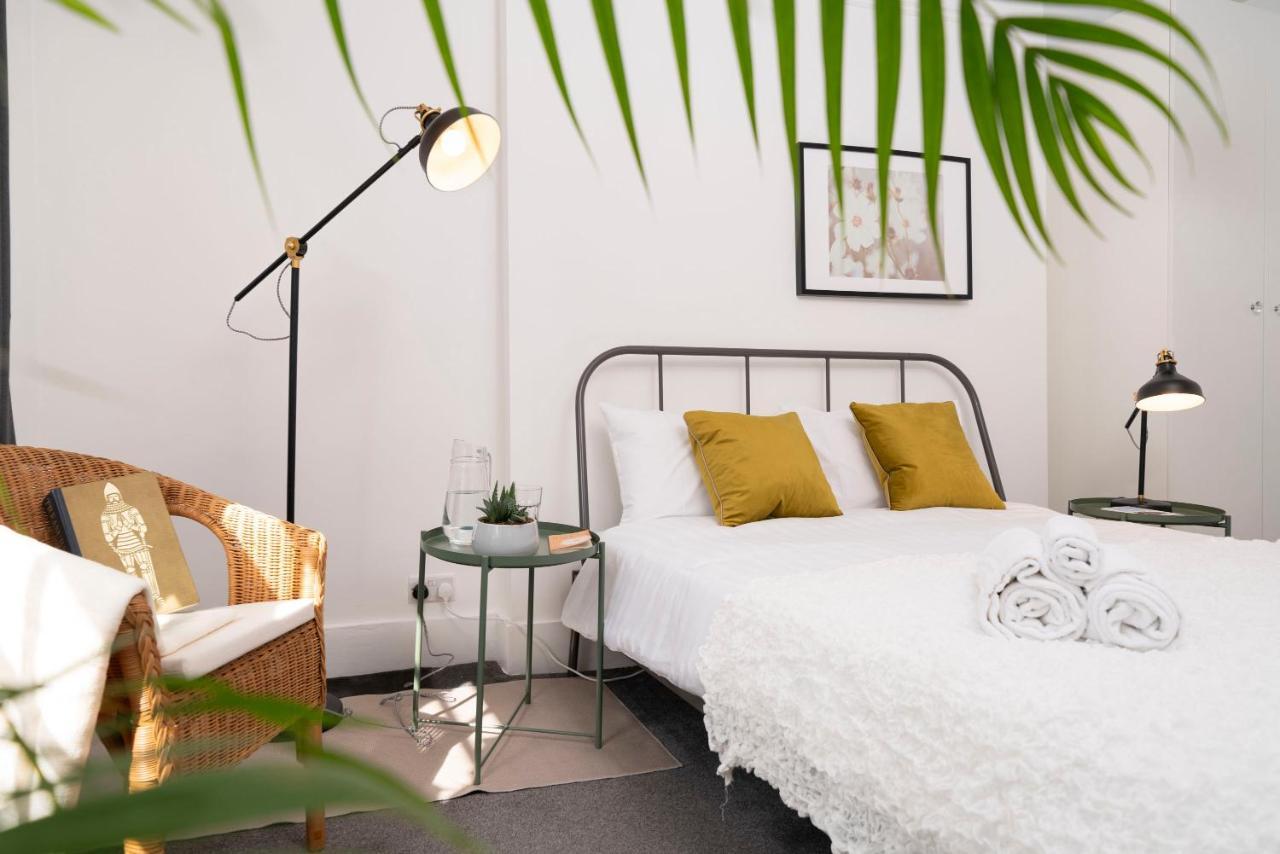 Kensington Nest Serviced Town House ลอนดอน ภายนอก รูปภาพ